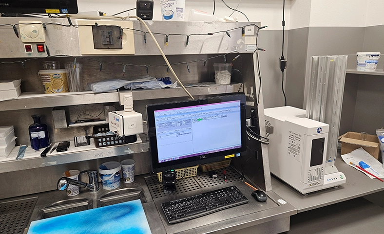 pathology equipment used in laboratories